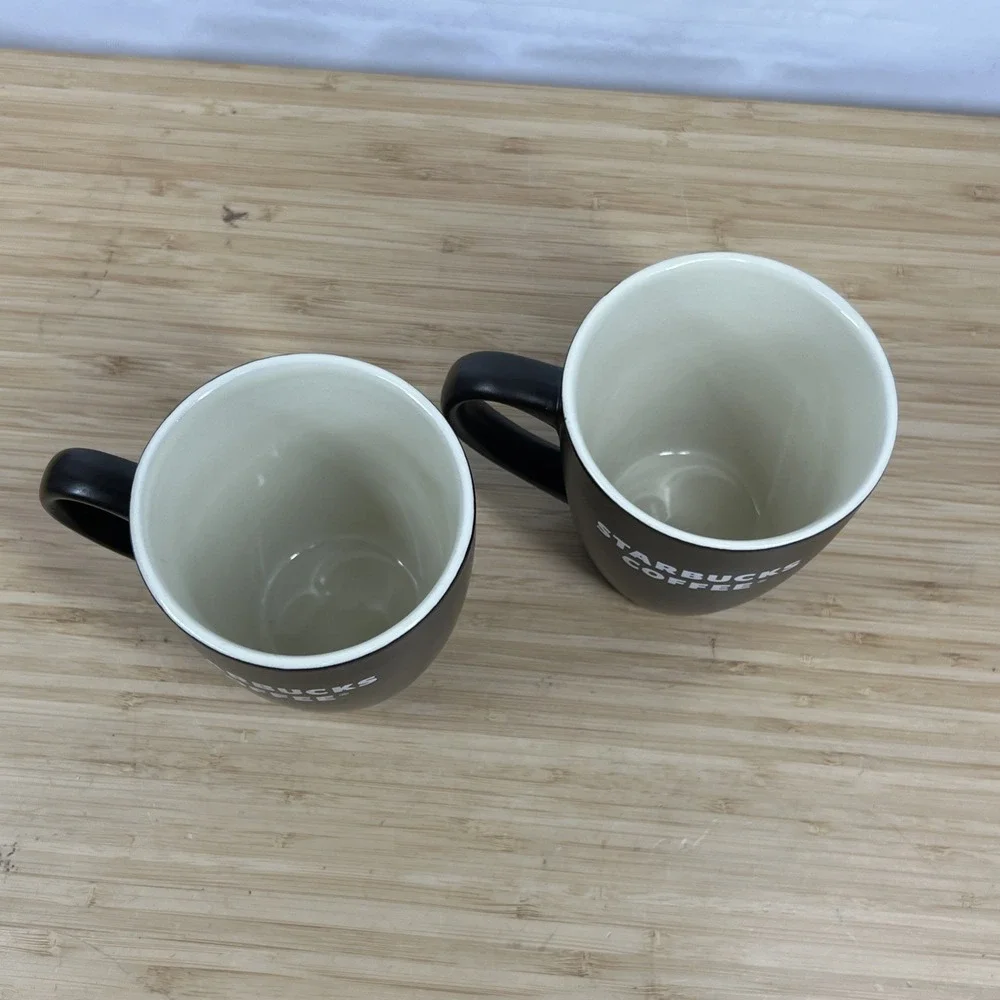 Starbucks Coffee 2008 Brown Ceramic Mugs 12 oz Set of 2 Logo Coffee Cups